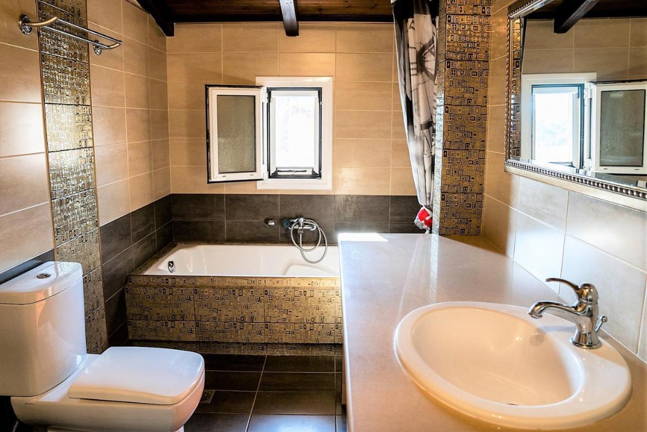 ארגוסטולי Liberis Loft Suite מראה חיצוני תמונה