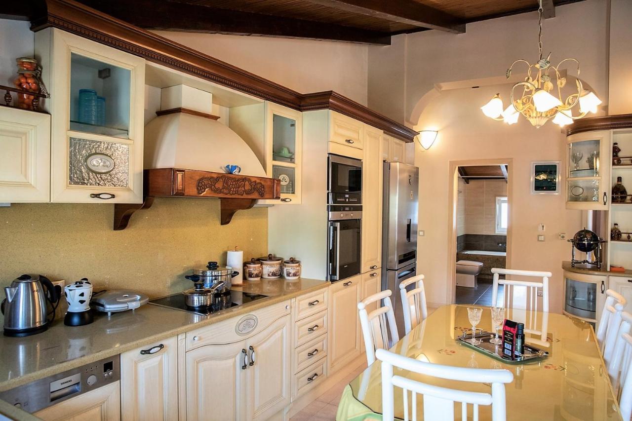 ארגוסטולי Liberis Loft Suite מראה חיצוני תמונה