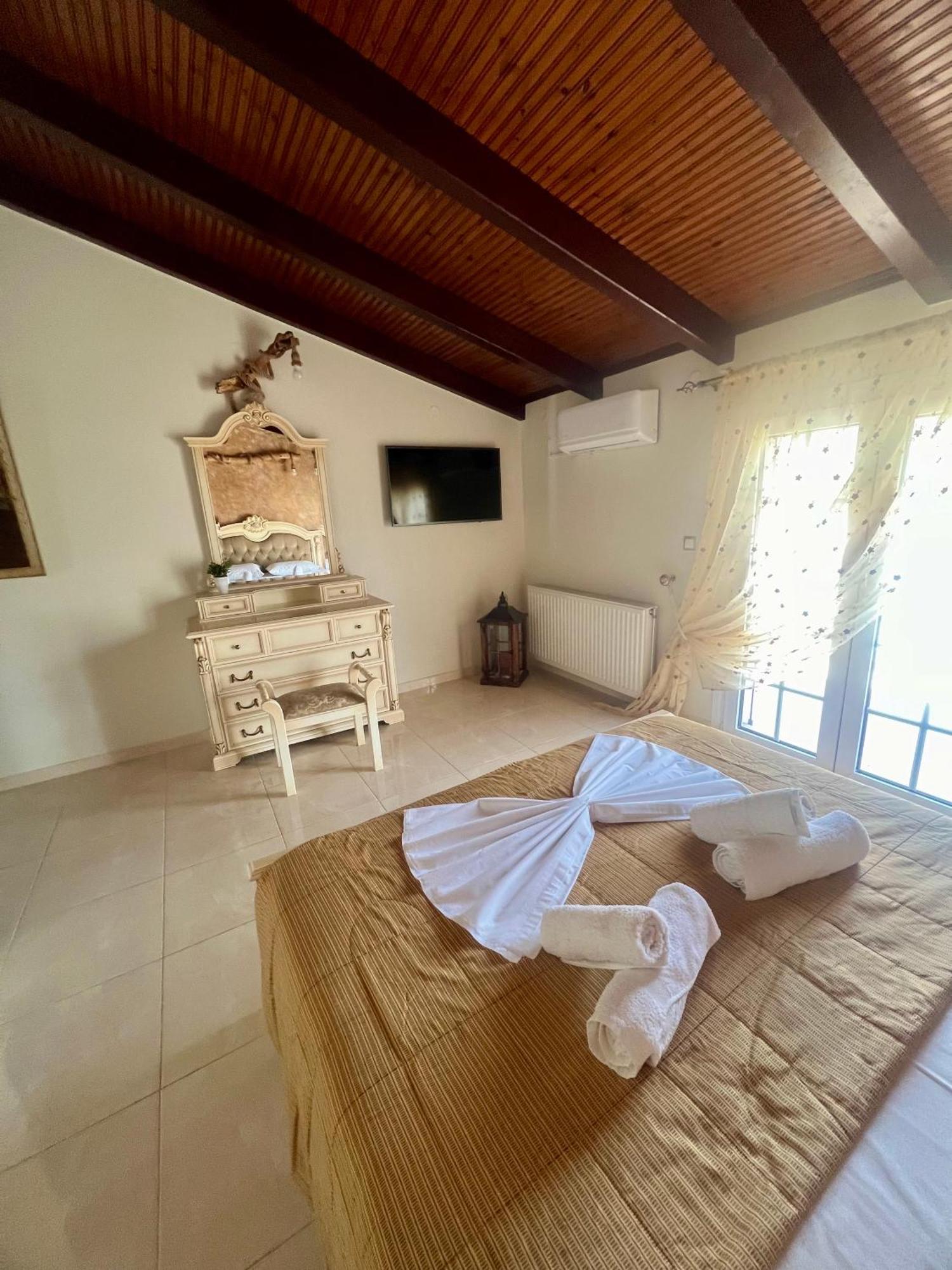 ארגוסטולי Liberis Loft Suite מראה חיצוני תמונה